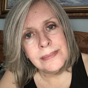 Meet your Posher, Loretta